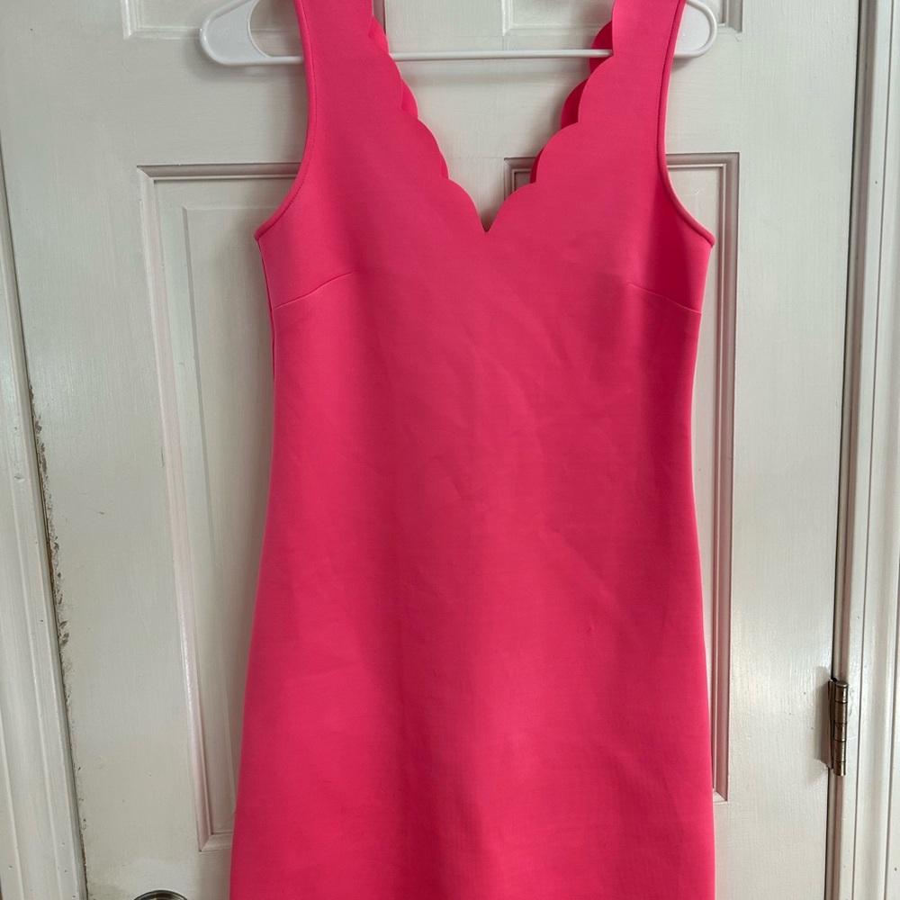 Elegant Lilly Pulitzer Pink Scalloped Dress